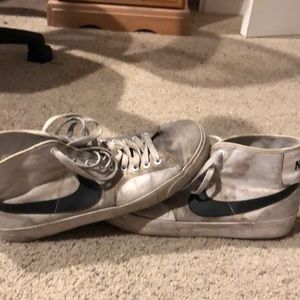 Blazer mid size 10 in men’s